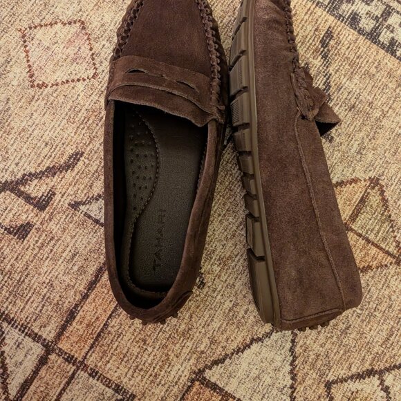 Tahari Suede Drivers - Picture 4 of 6